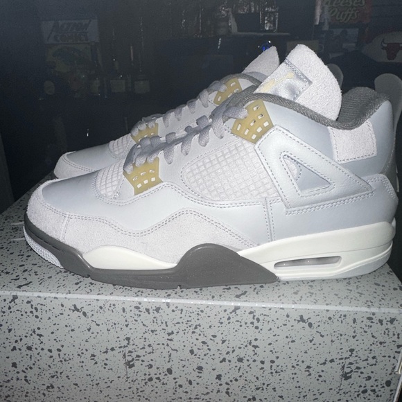 Air Jordan 4 Craft - Picture 2 of 9